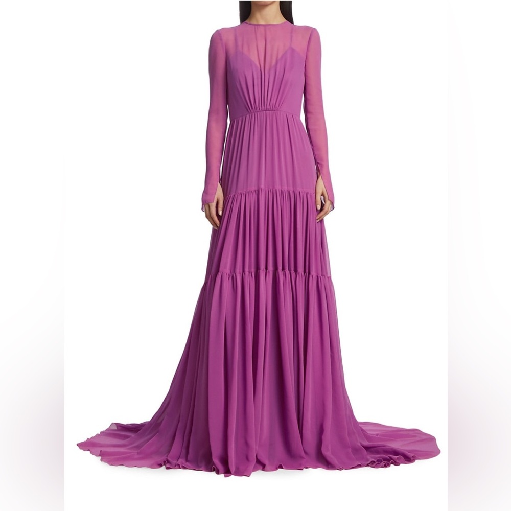 Vera Wang Bride
Giselle Tiered Semi-Sheer Gown 6